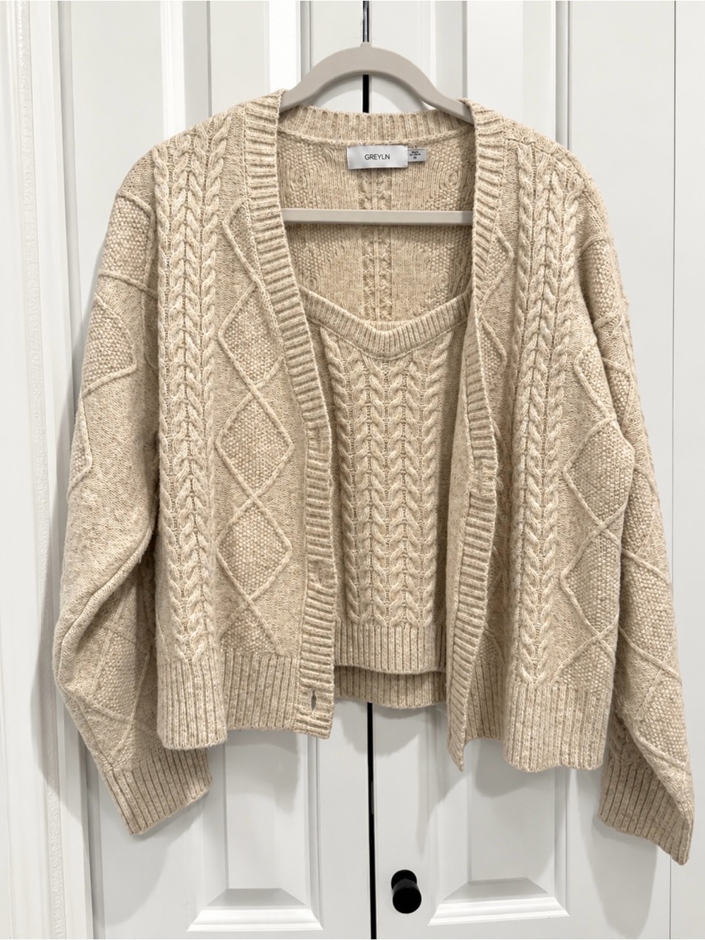 GREYLIN Cable Knit Lorena Cardigan M + Nissa Tank S Cream Set